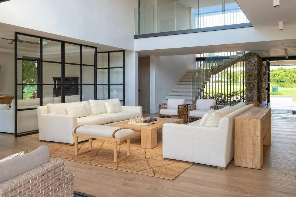 Villa Polos, Prestigious Haven In Casa De Campo La Romana